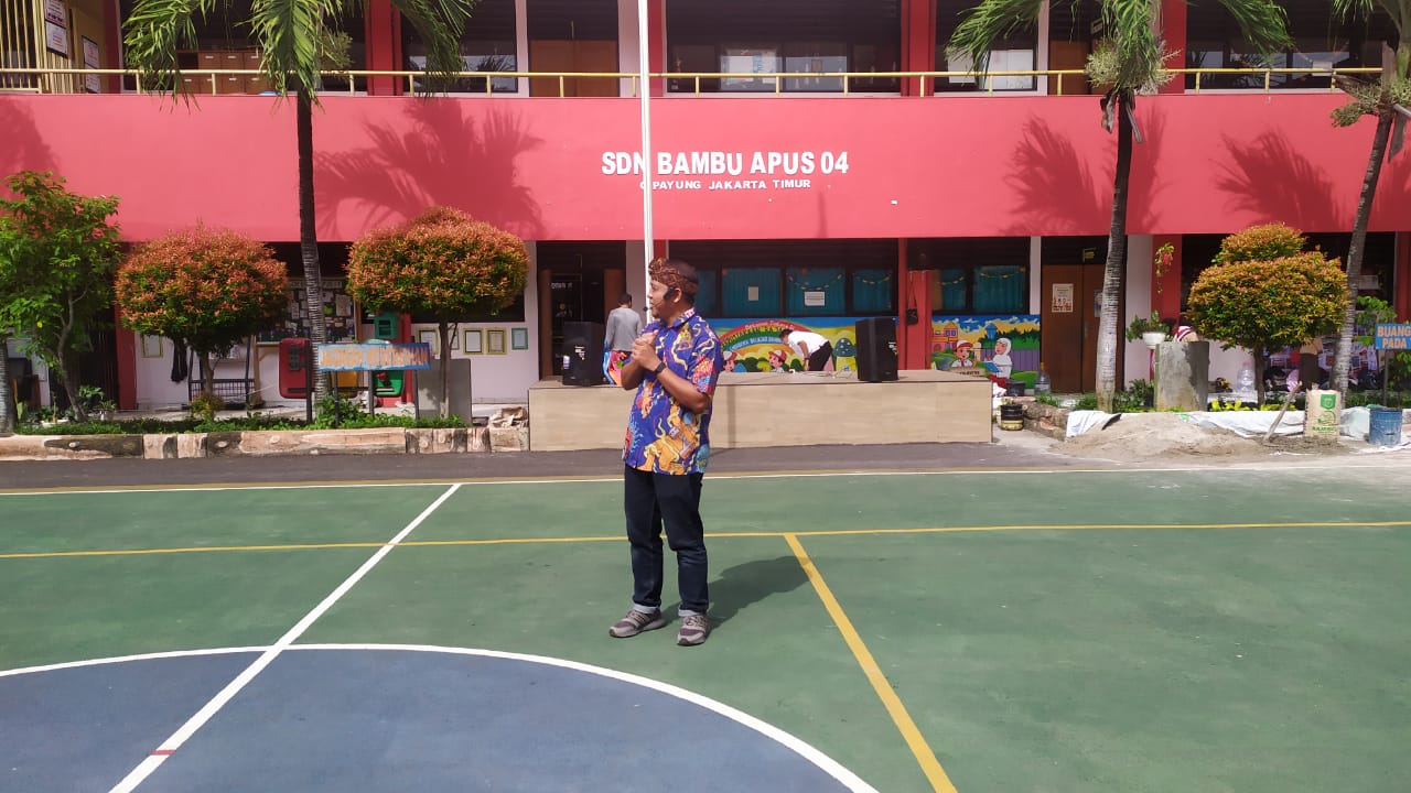 Wisata LiterAsyik Ke SDN Bambu Apus 04